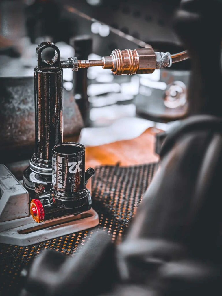Serwis amortyzatorów rowerowych — BikeWorkshop Bielsko-Biała