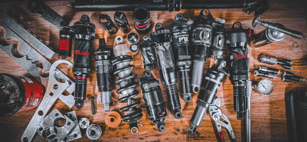 Serwis amortyzatorów rowerowych — BikeWorkshop Bielsko-Biała